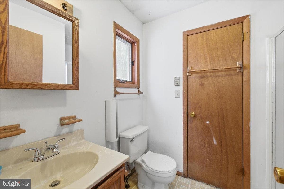 5695 Decker Road photo 14