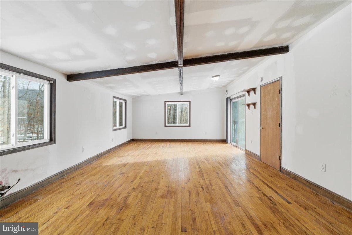5695 Decker Road photo 15