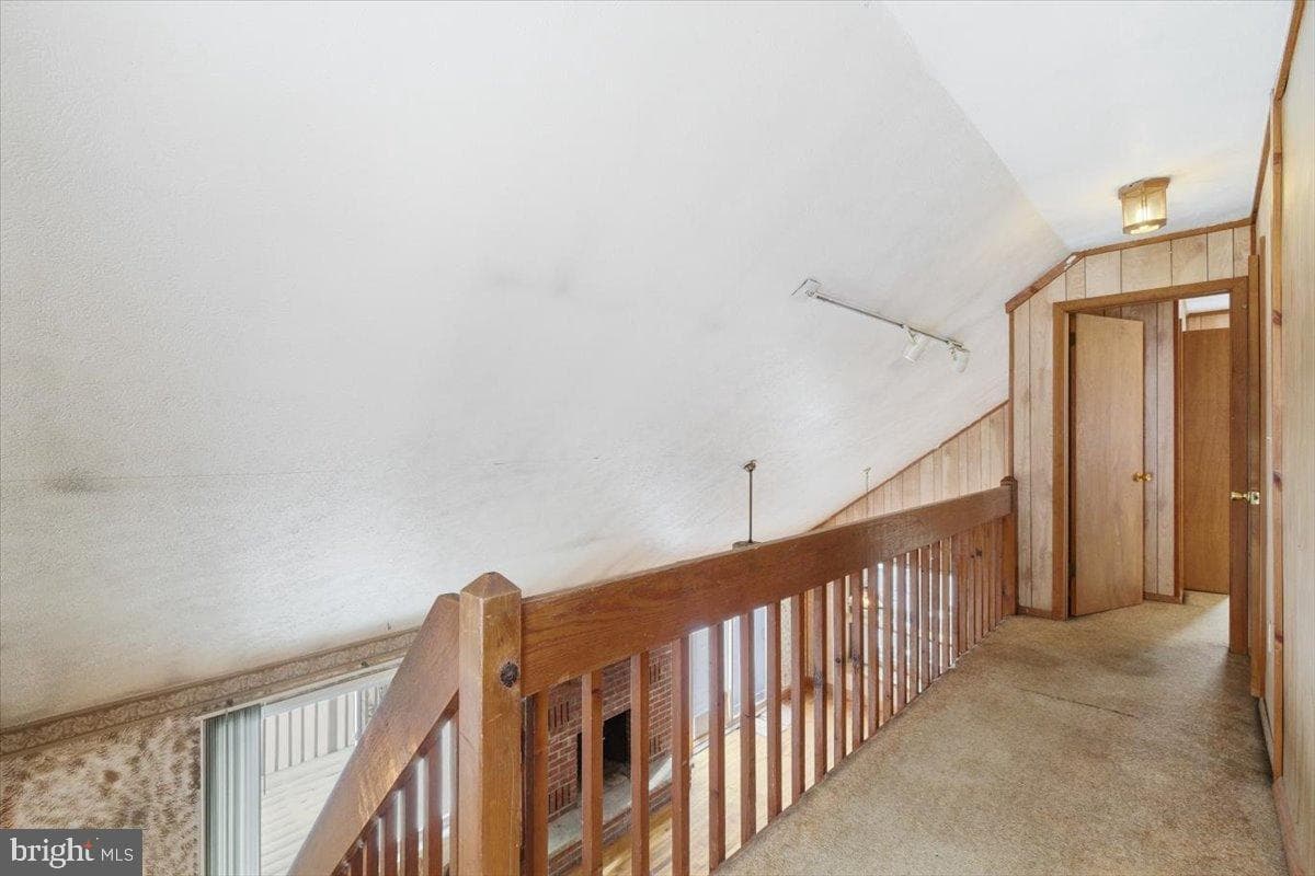 5695 Decker Road photo 20