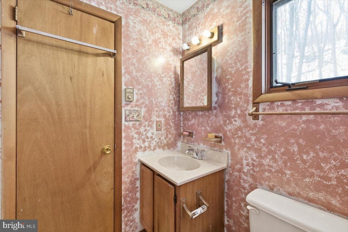 5695 Decker Road photo 24