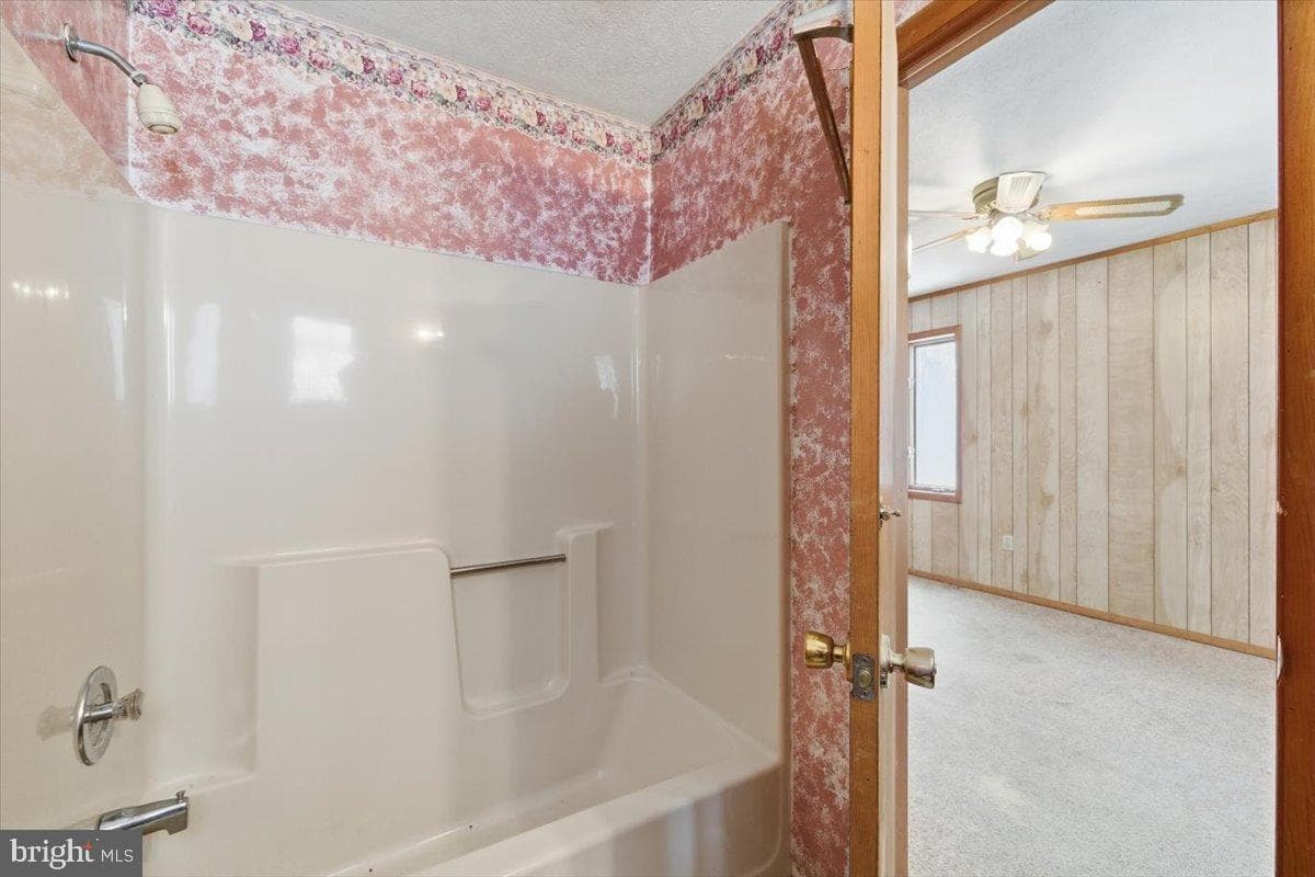 5695 Decker Road photo 25