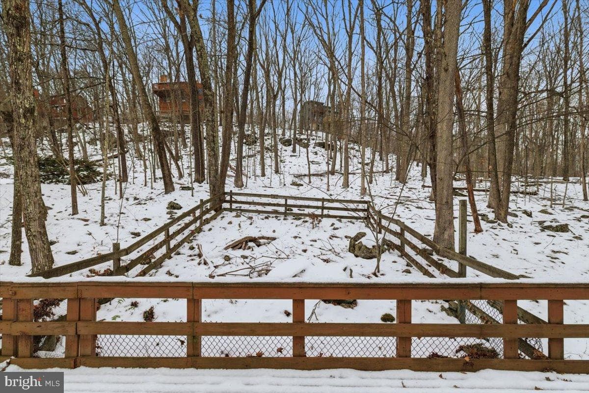 5695 Decker Road photo 31