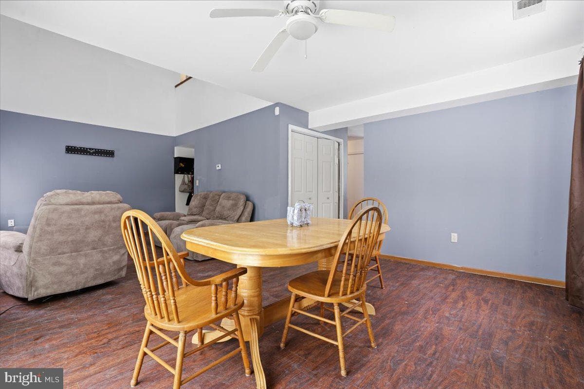 3301 Windermere Drive photo 10
