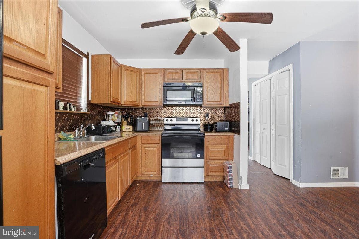 3301 Windermere Drive photo 13