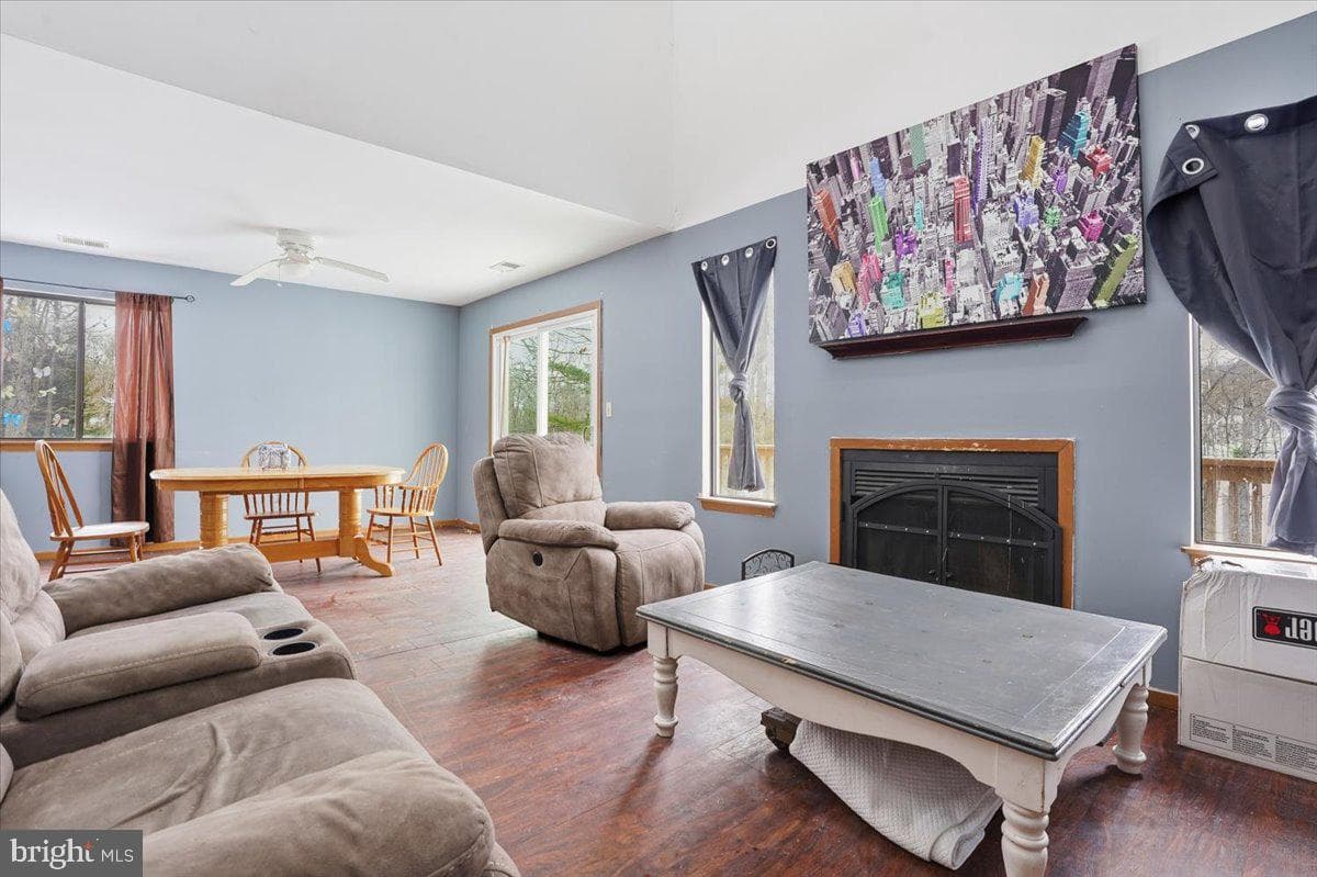 3301 Windermere Drive photo 4