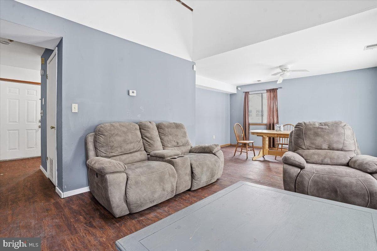 3301 Windermere Drive photo 8