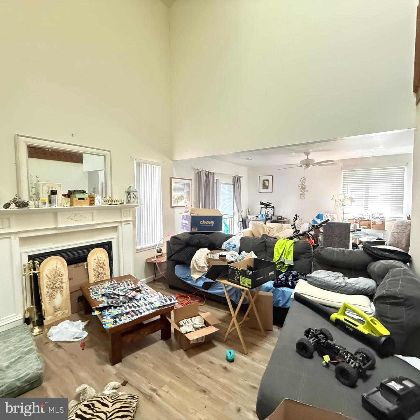 524 Wales Court photo 7