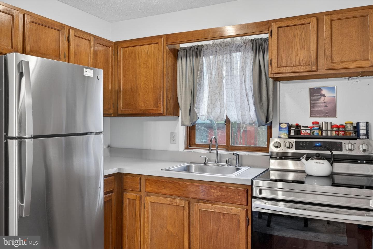 244 Canterbury Road photo 30
