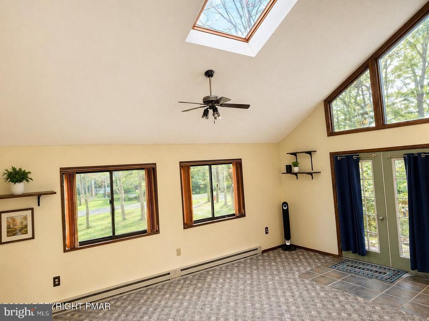 1119 Cranberry Dr photo 4