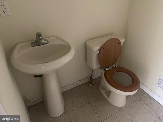 415 Underhill Drive photo 7