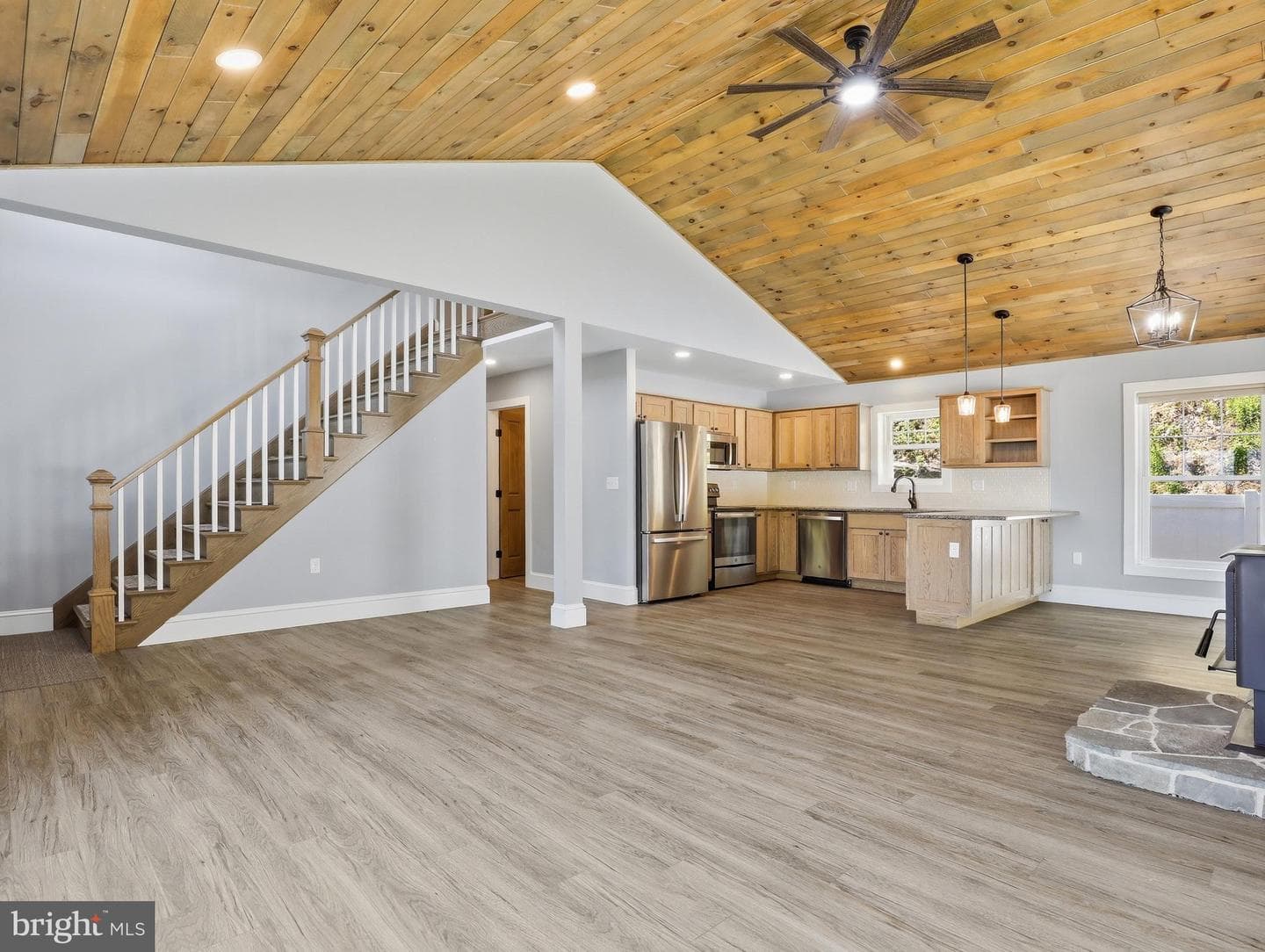 300 Gumbletown Road photo 10