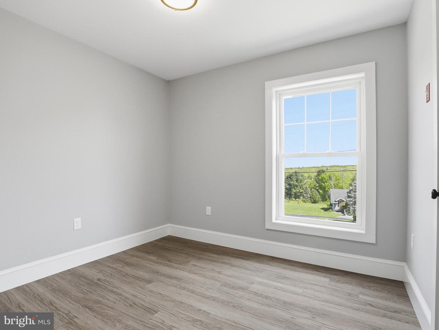 300 Gumbletown Road photo 19