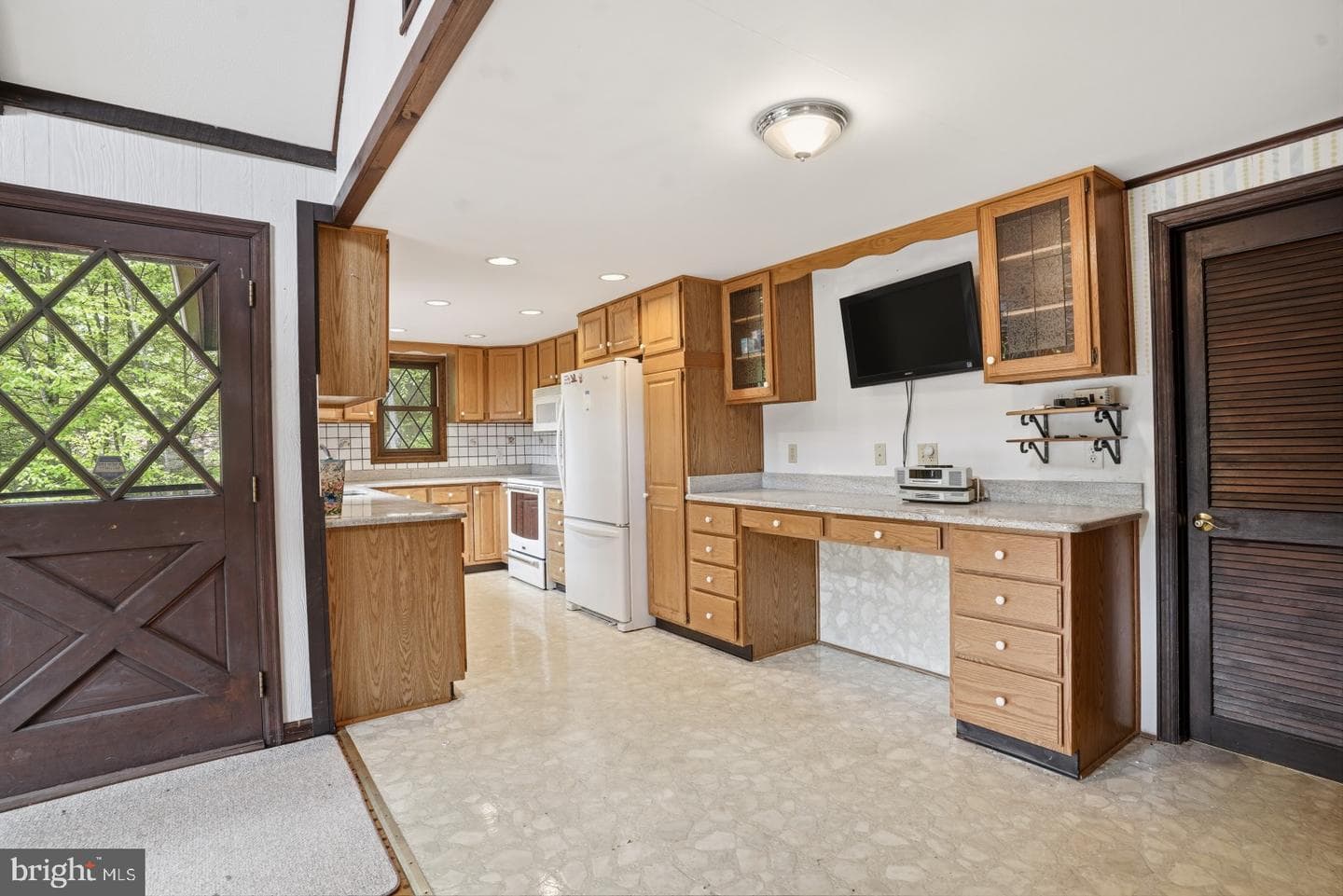 162 Indian Drive photo 11