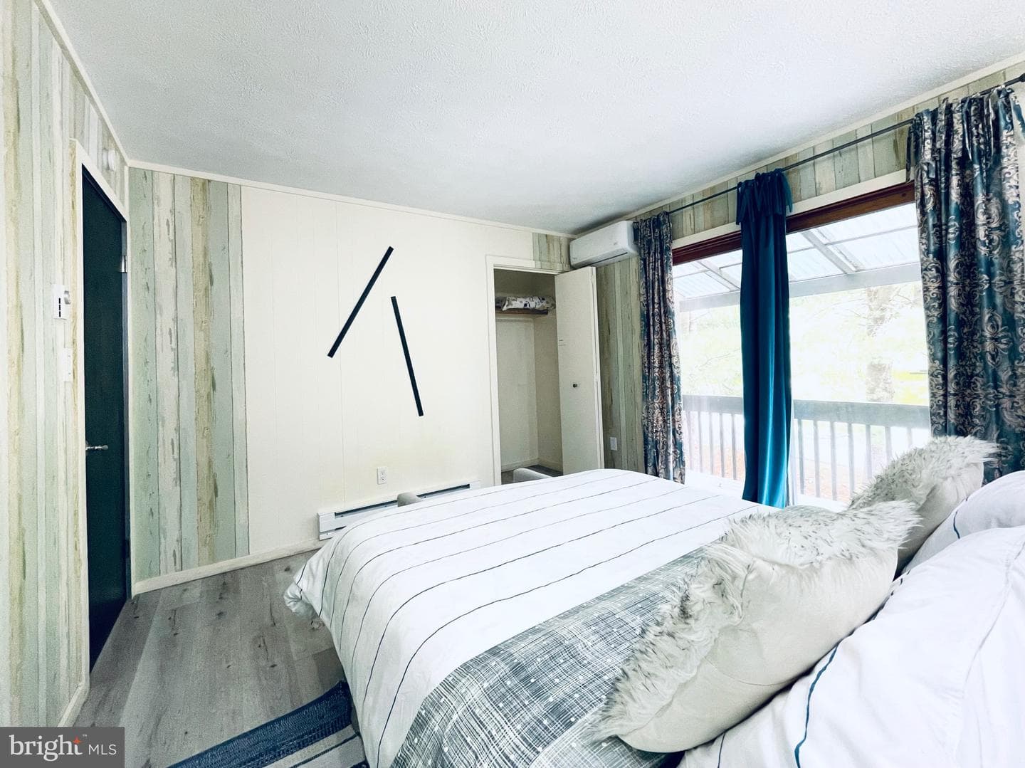 275 Canterbury photo 35