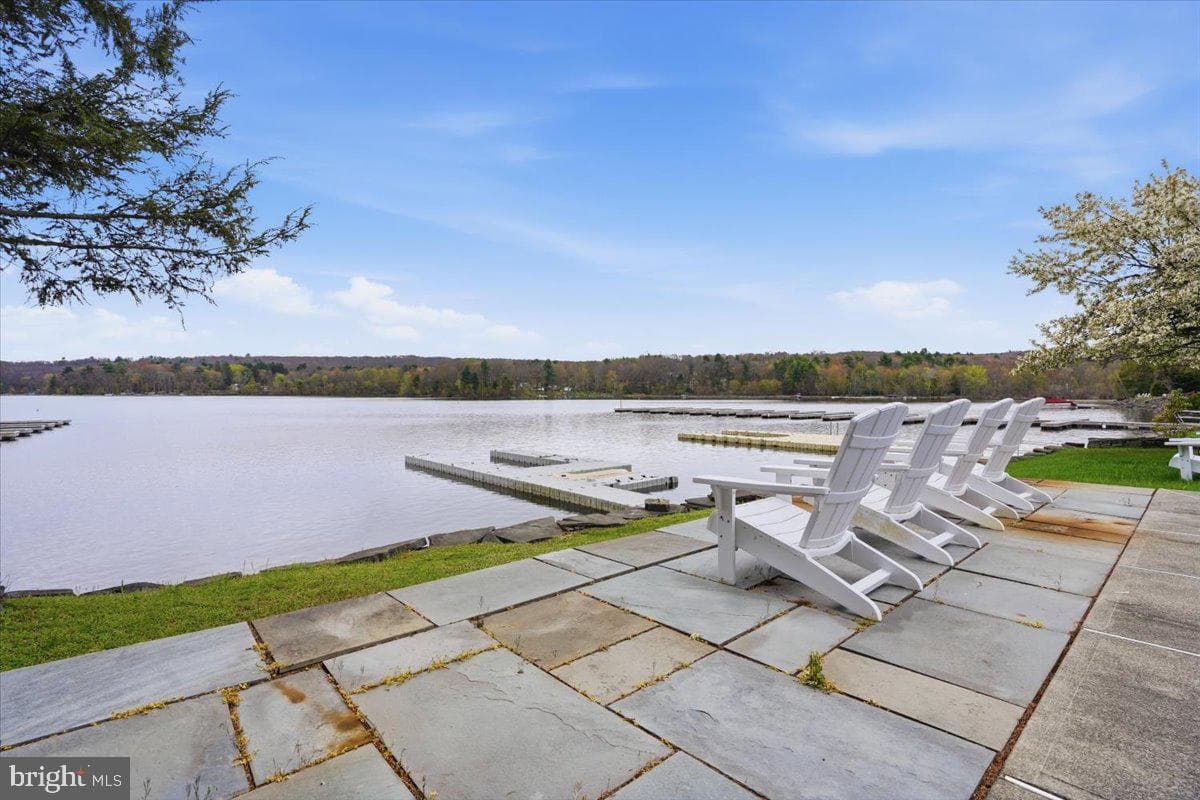114 Shore Road photo 107