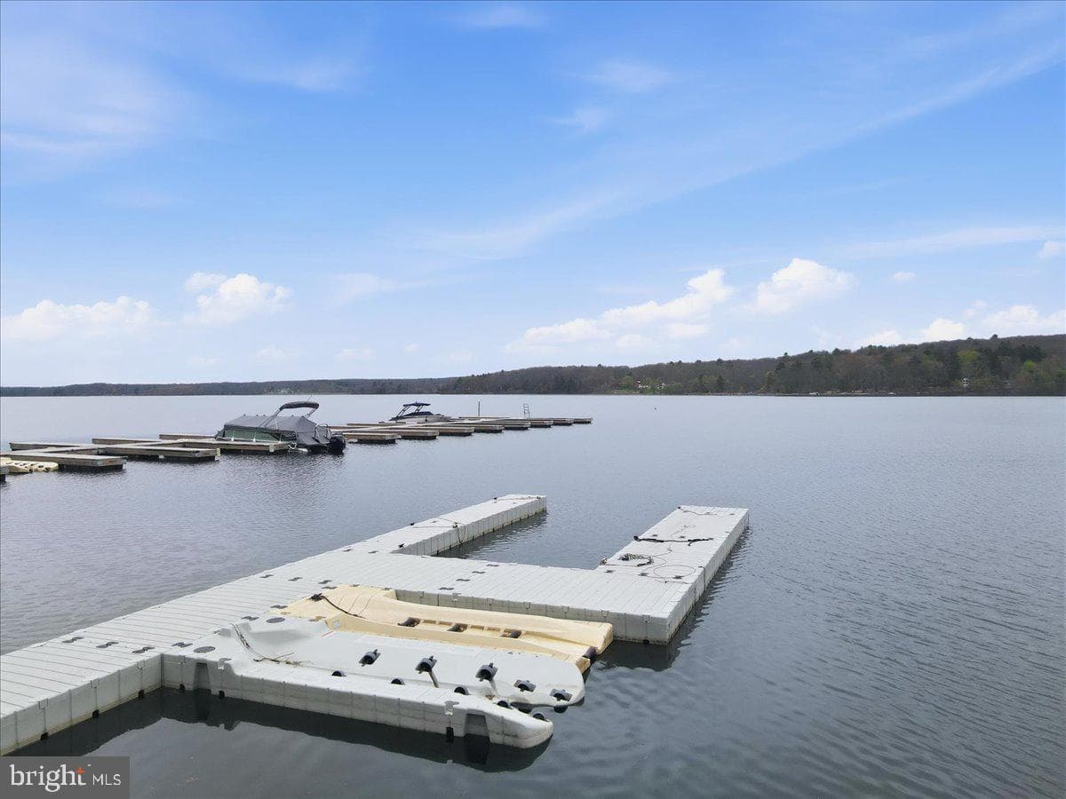 114 Shore Road photo 111