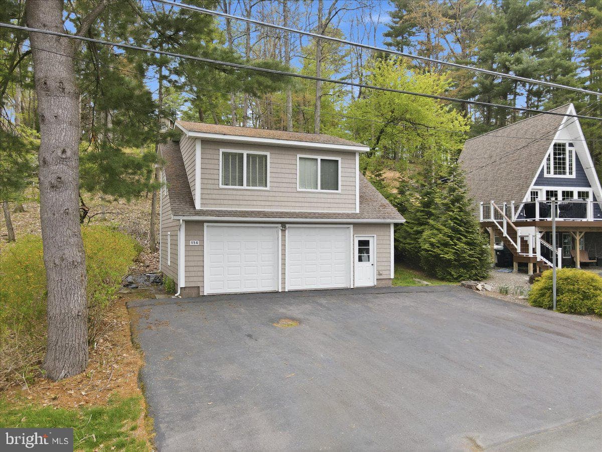 114 Shore Road photo 121