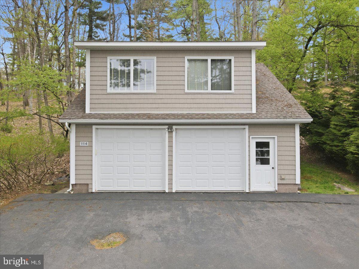 114 Shore Road photo 126