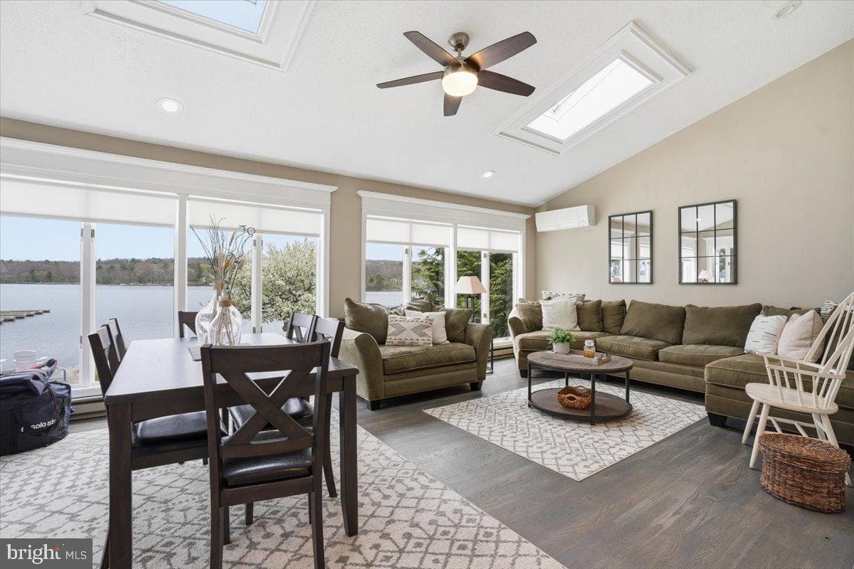 114 Shore Road photo 36