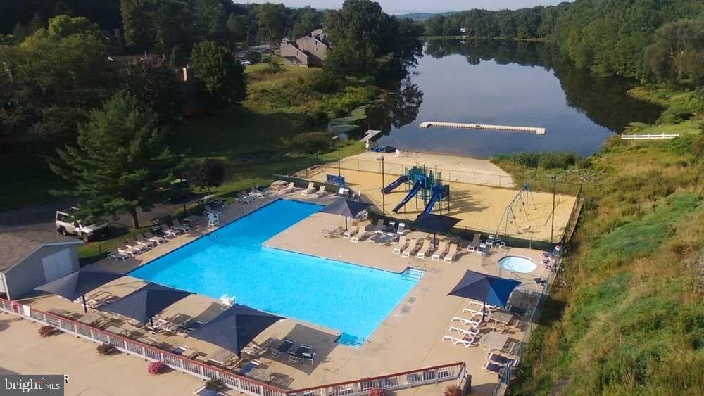 138 Dover Drive photo 35