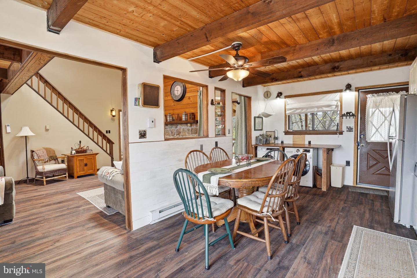 138 Dover Drive photo 4