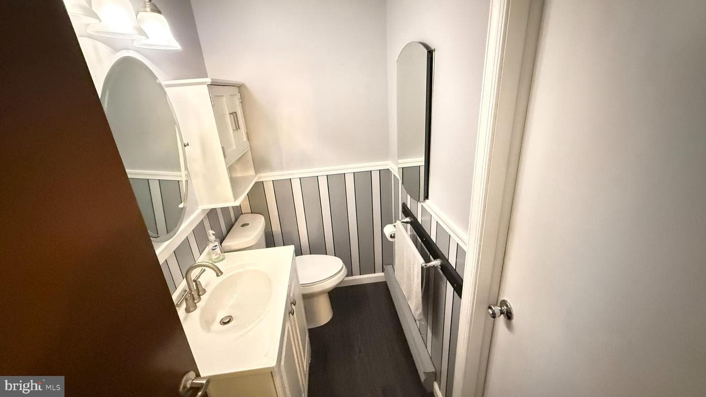 4271 Winchester Way photo 22
