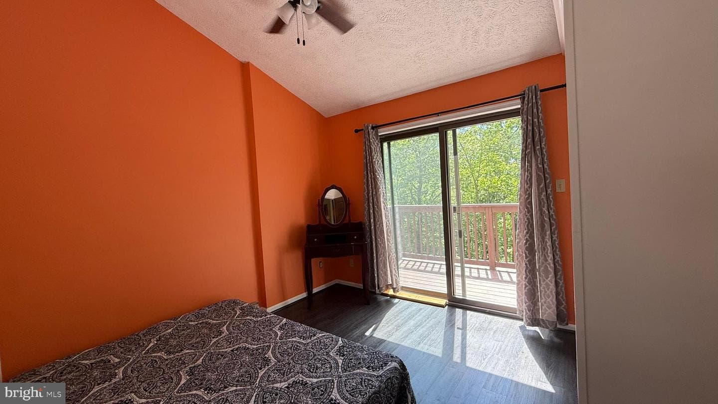 4271 Winchester Way photo 29