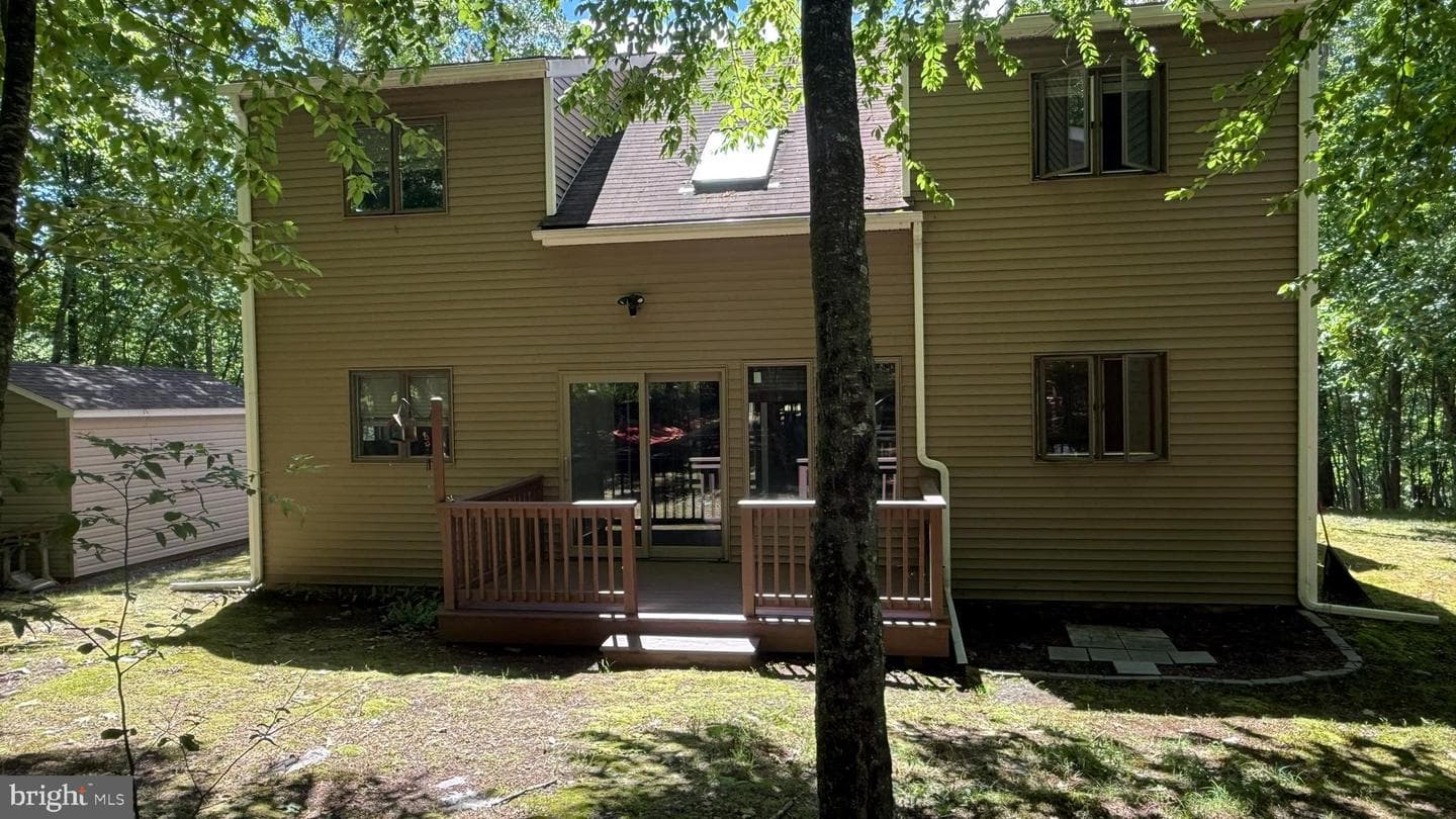 4271 Winchester Way photo 9