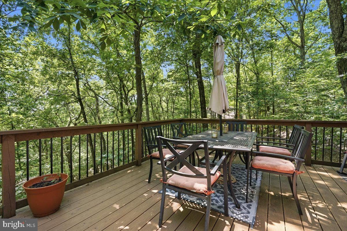 1076 Porter Drive photo 4