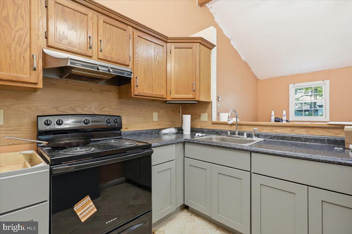 2342 Eagle Path photo 12
