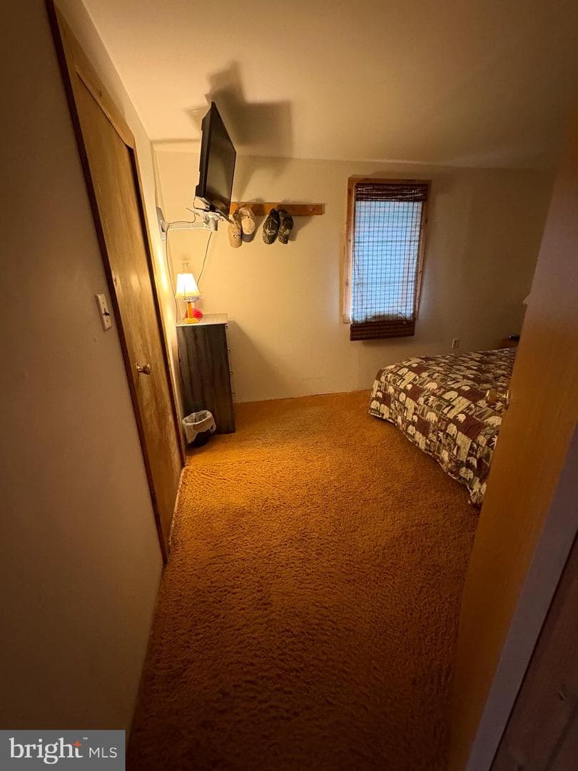 4 Hemlock Lane photo 17