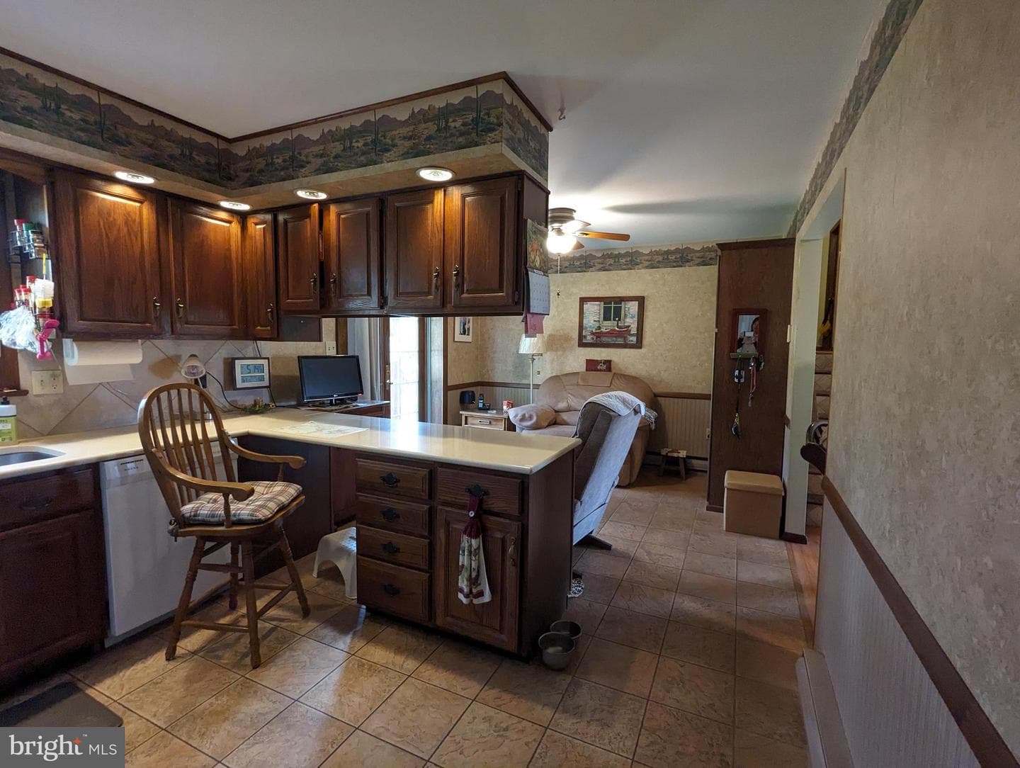 1126 Sunbury Path photo 10