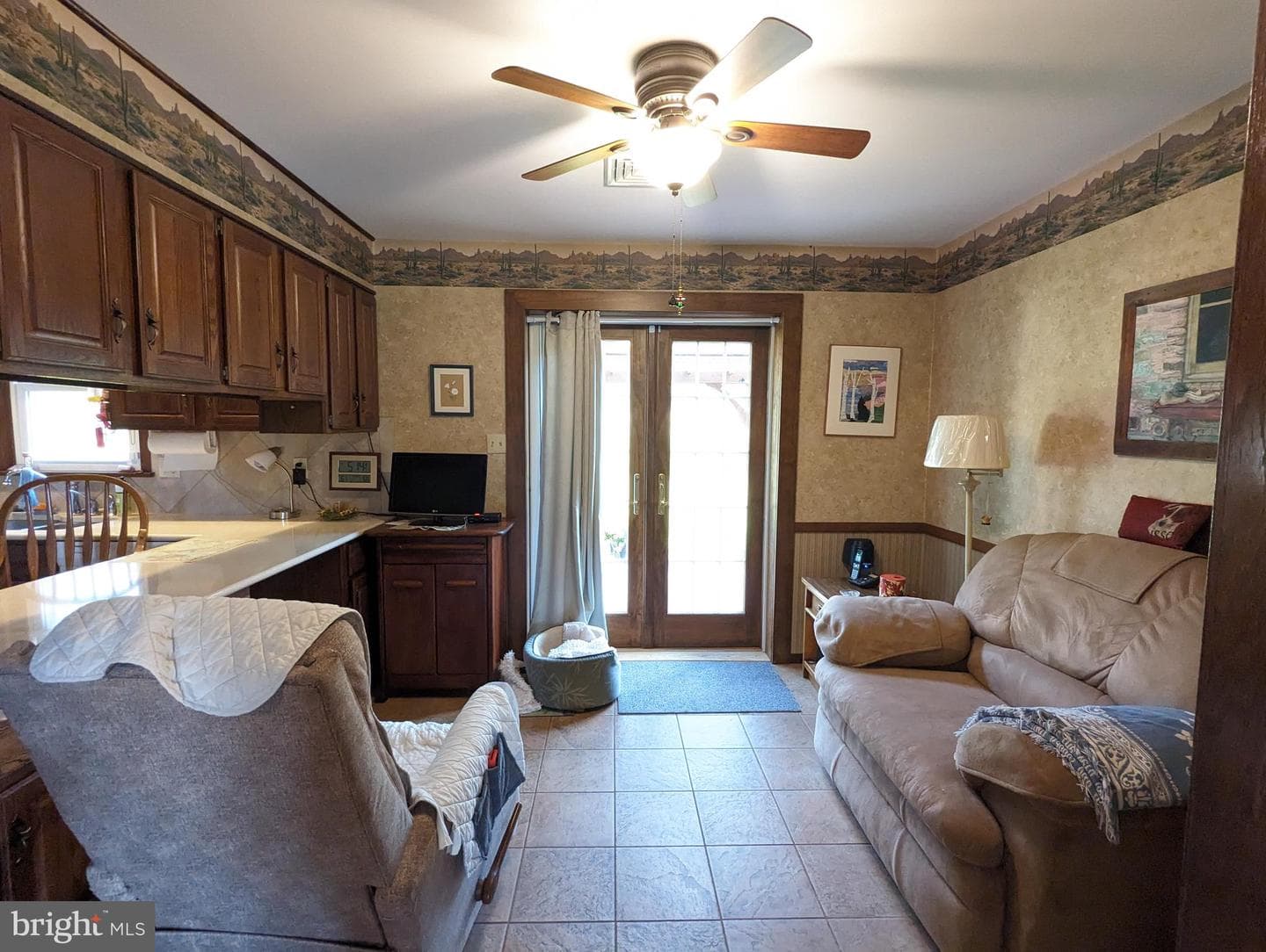 1126 Sunbury Path photo 11