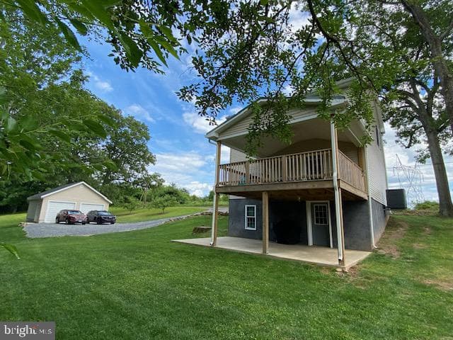 5660 Middle Ridge Road photo 3