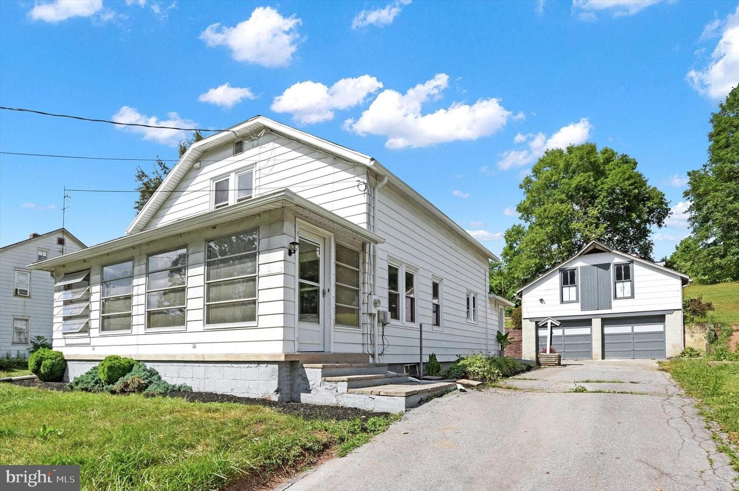 5575 Spring Road photo 1