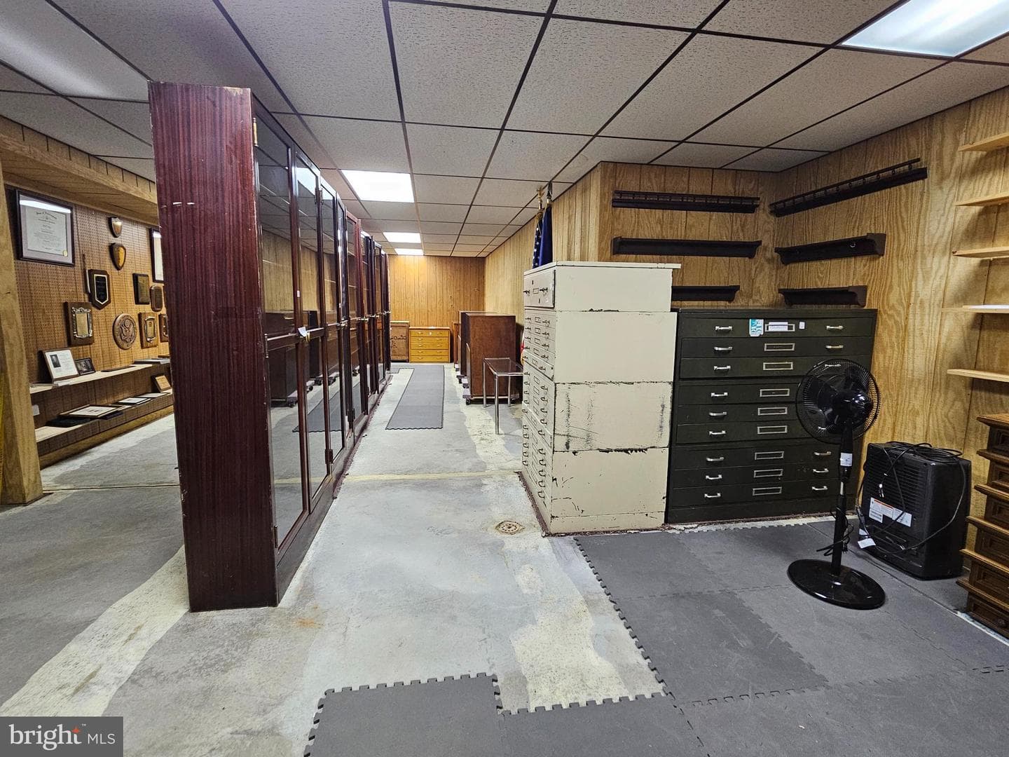 705 Veterans Way photo 47