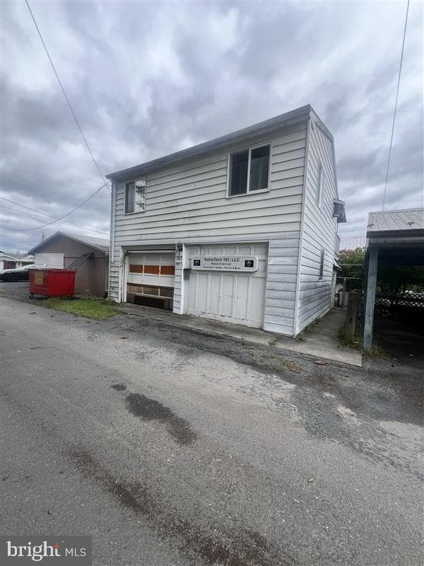 367 N 4th Street photo 30
