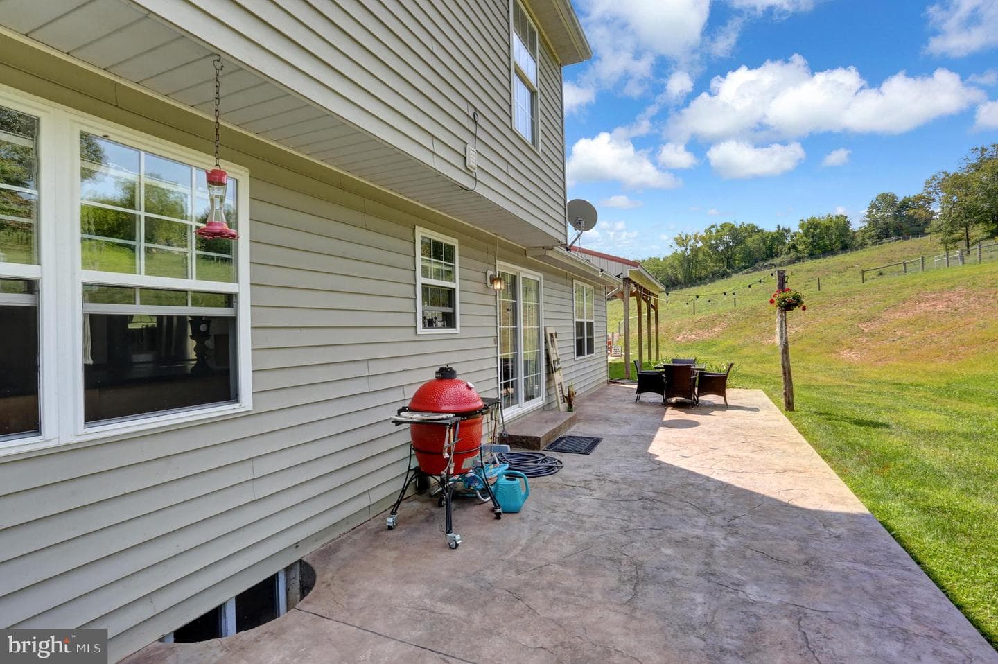 1304 Honeysuckle Hollow Rd photo 34