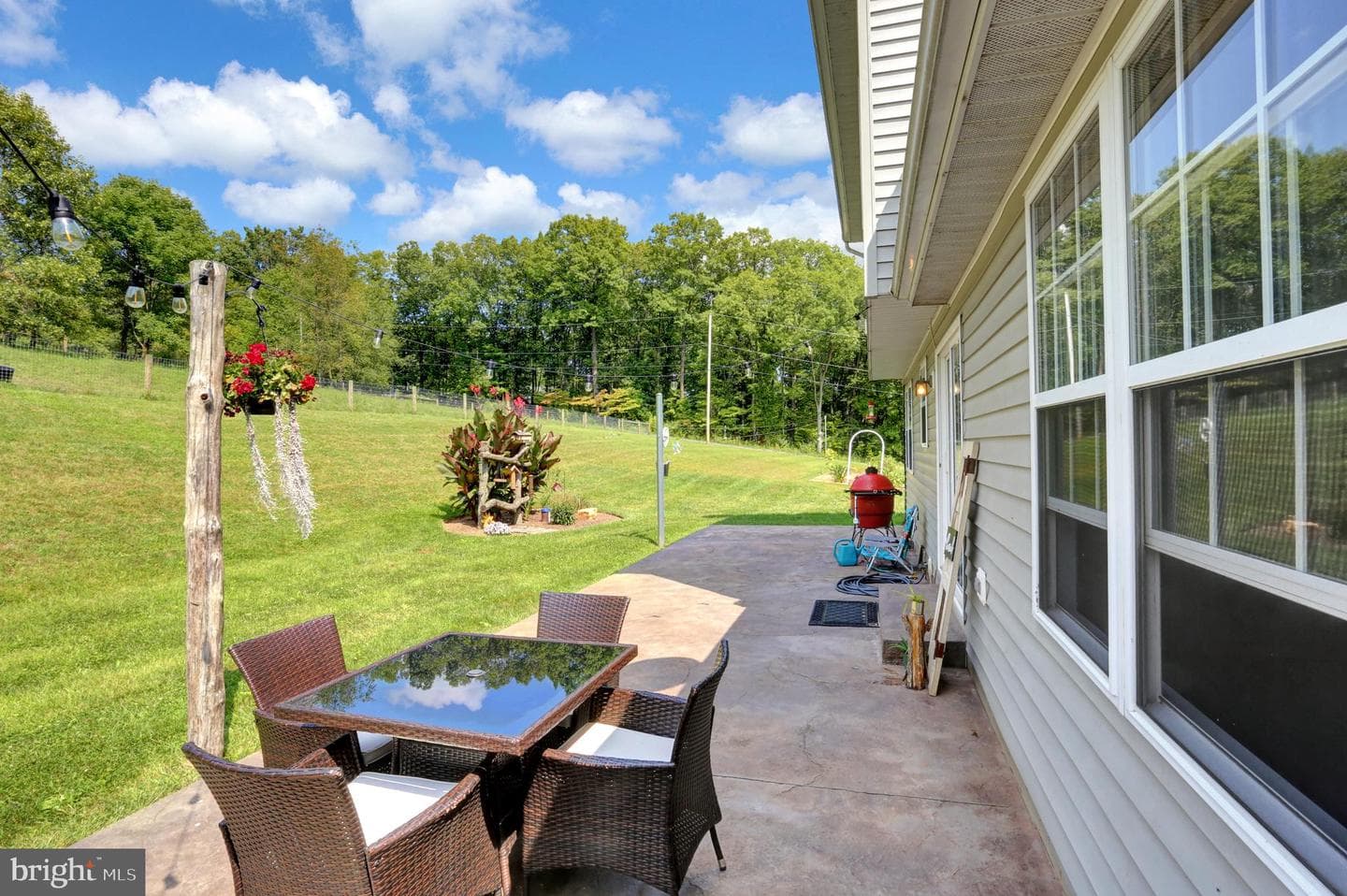 1304 Honeysuckle Hollow Rd photo 35