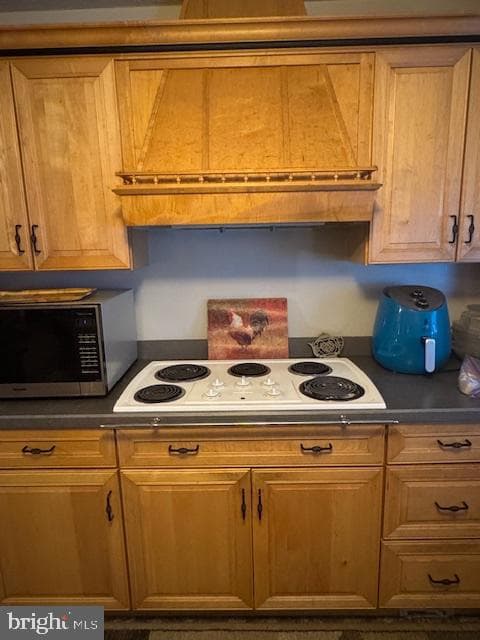 6810 Spring Road photo 5