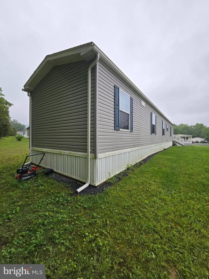 37 Meadowview Drive photo 17