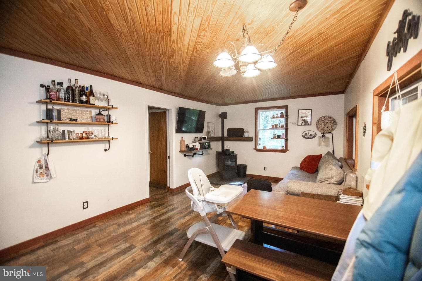 398 Acorn Road photo 28