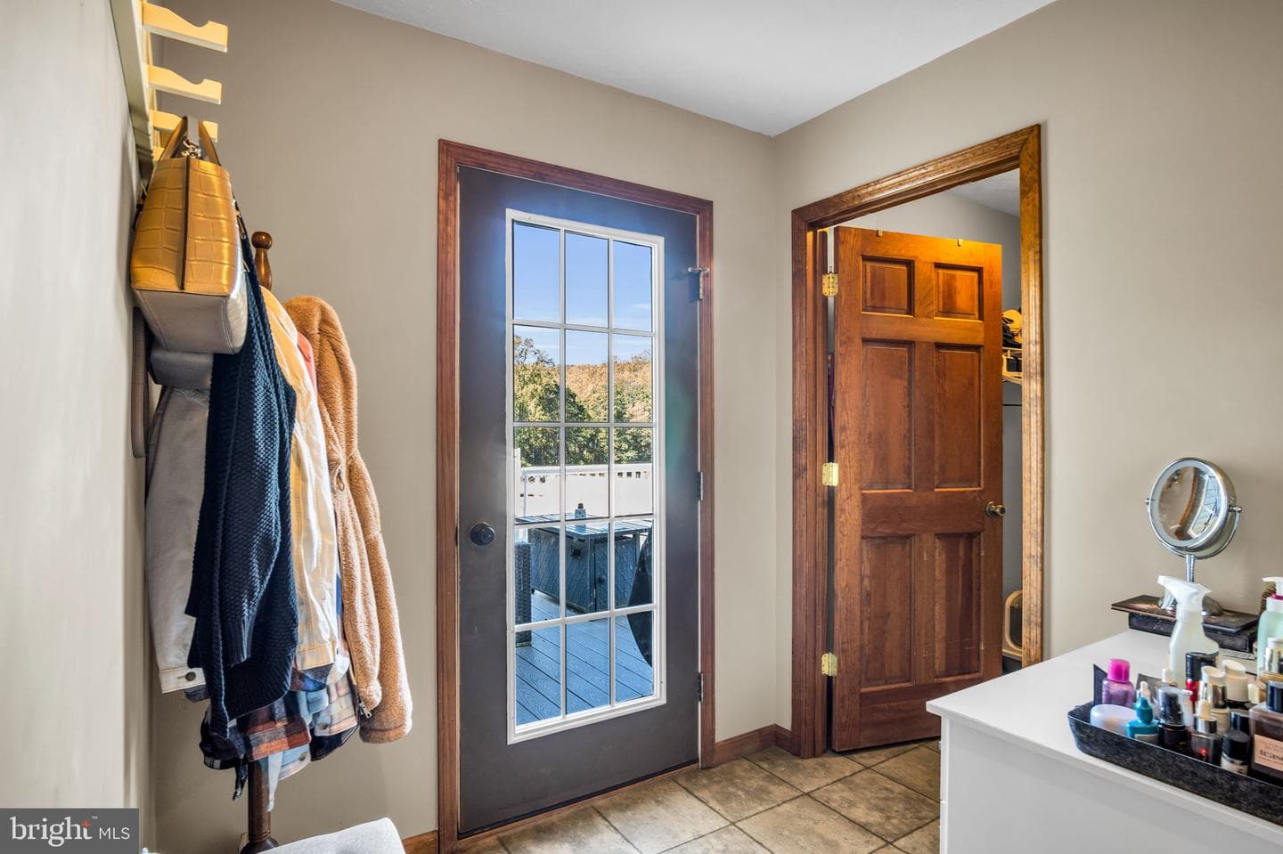 310 Greenbriar Road photo 12