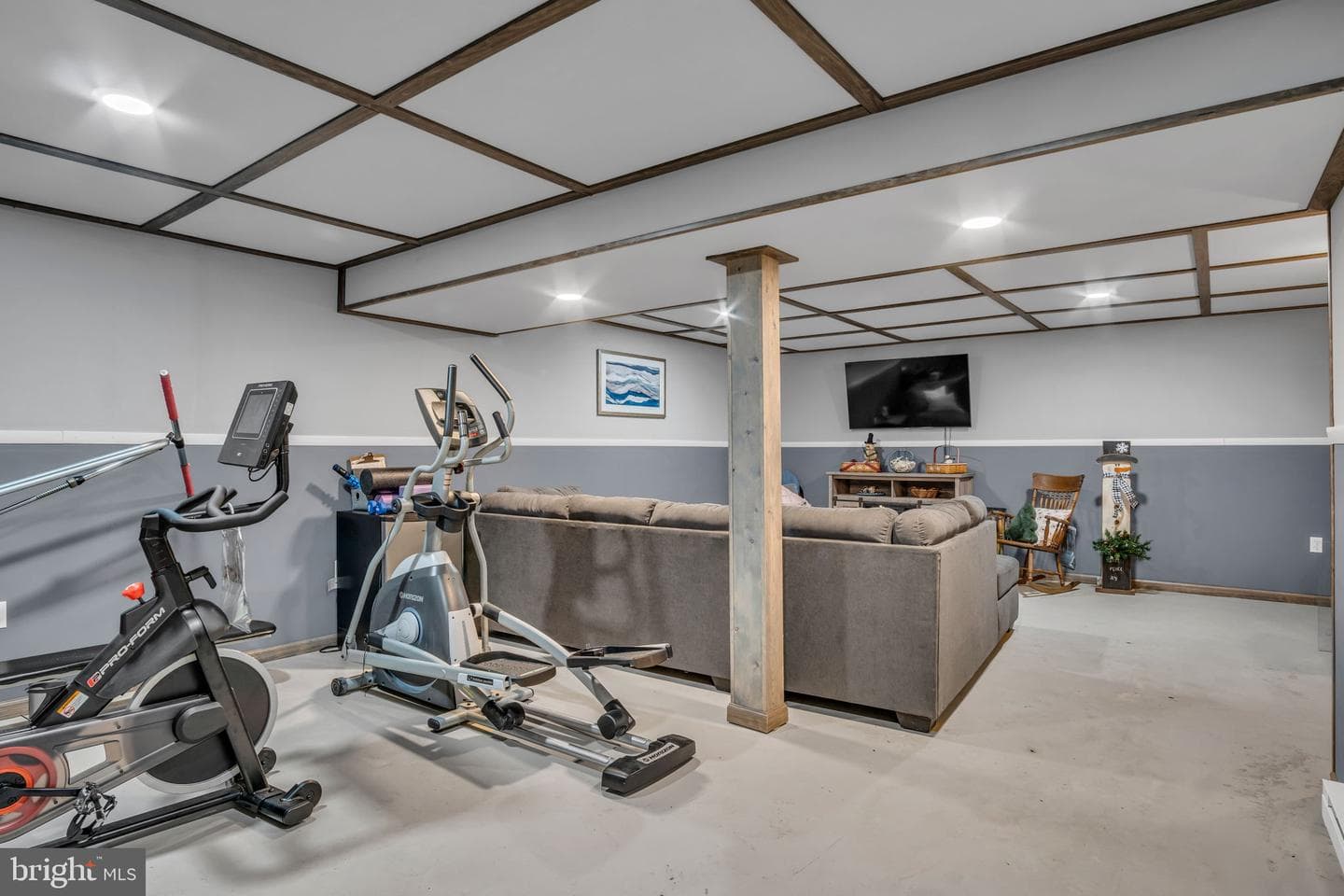 310 Greenbriar Road photo 23