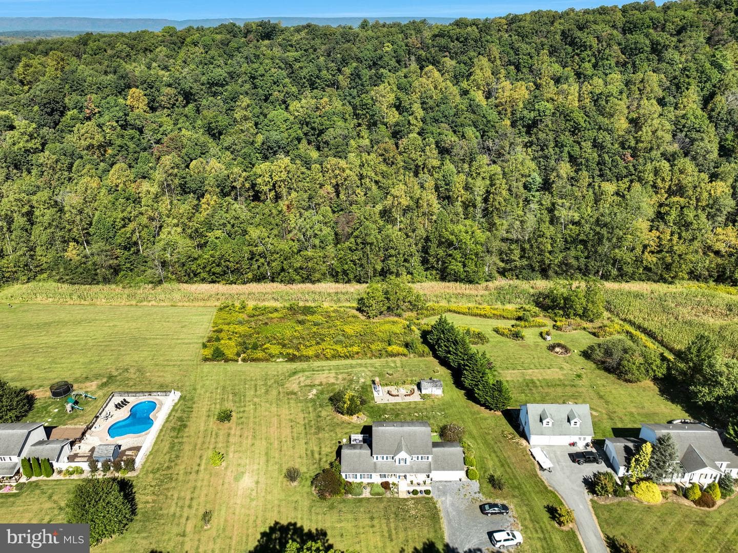 310 Greenbriar Road photo 29