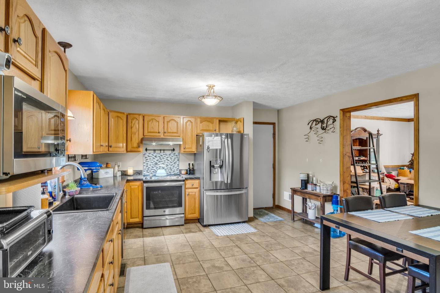 310 Greenbriar Road photo 3