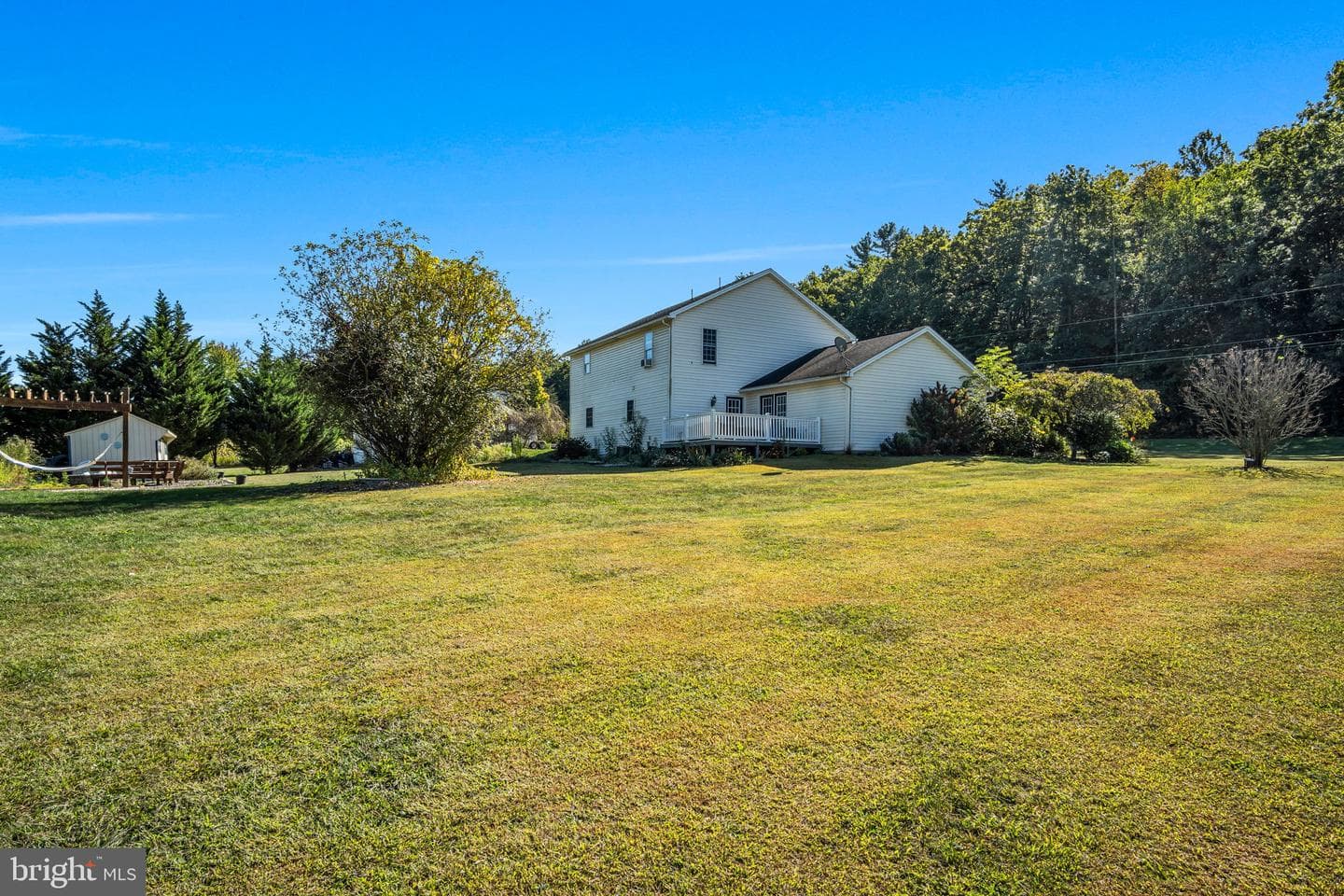 310 Greenbriar Road photo 32