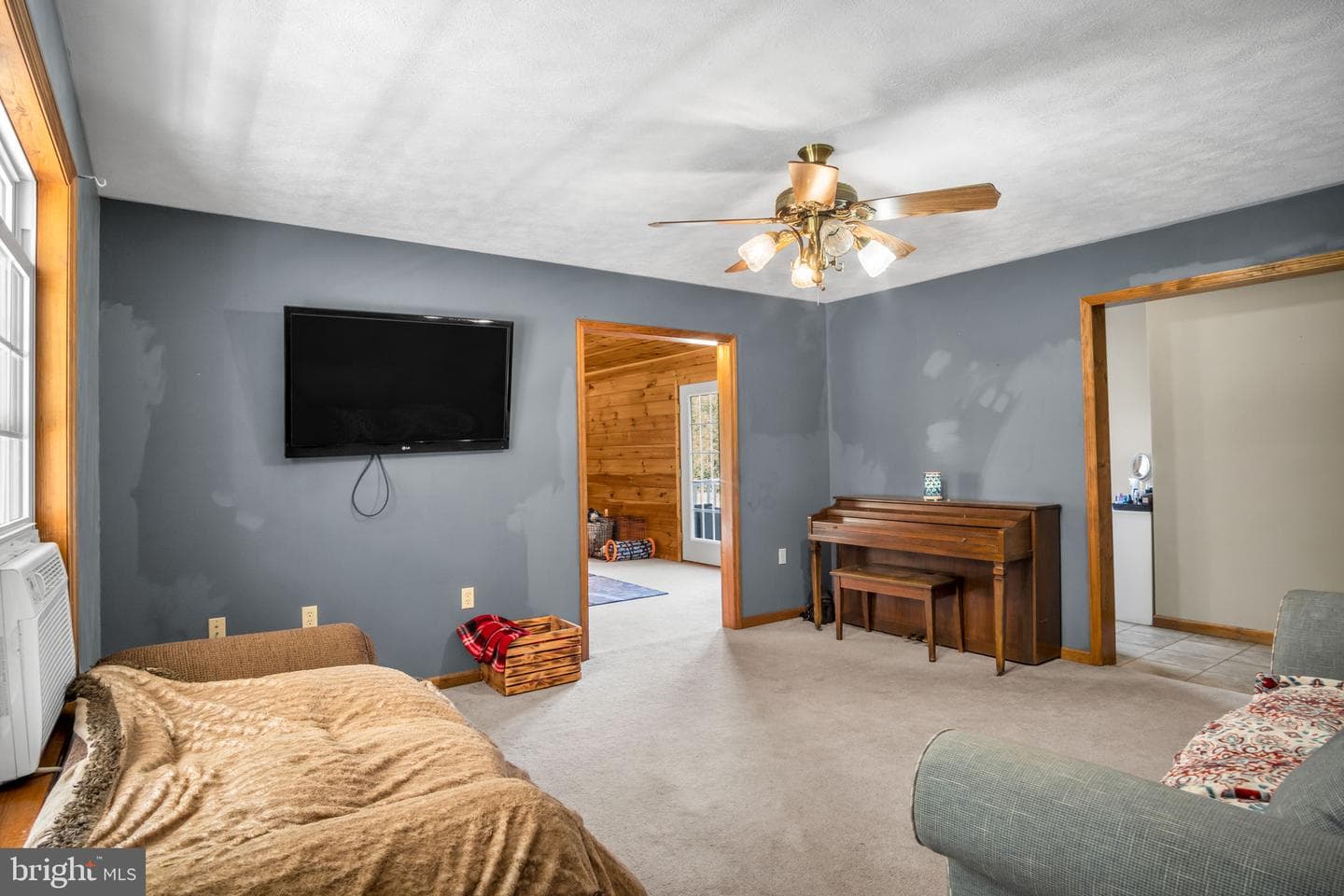 310 Greenbriar Road photo 9
