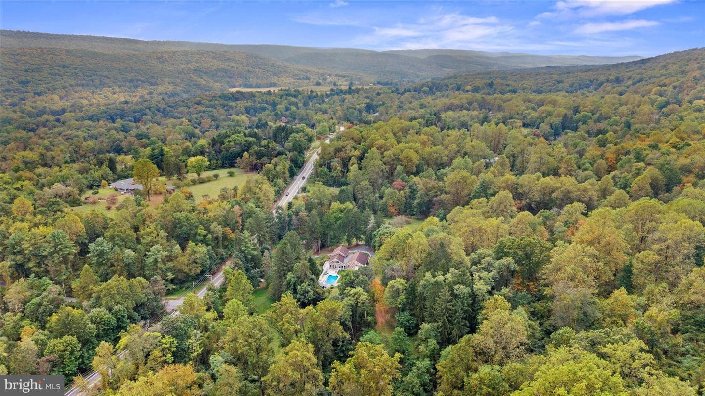 875 Valley Road photo 65