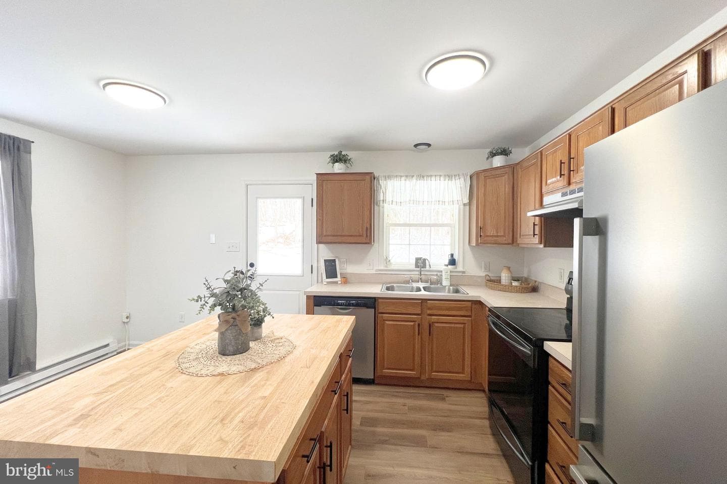 502 Mahanoy Valley Road photo 8